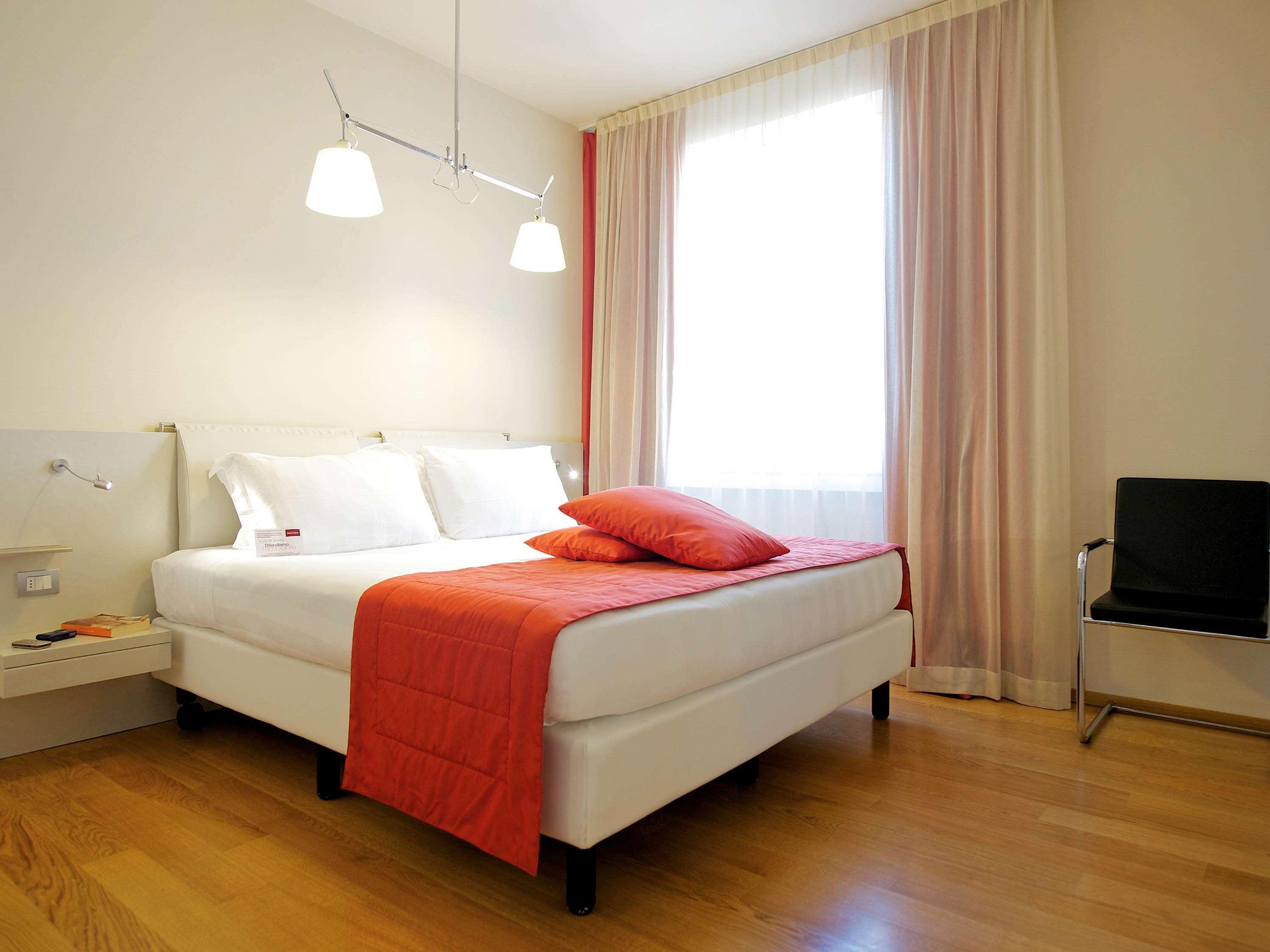 Hotel Mercure Milano Solari Eksteriør bilde