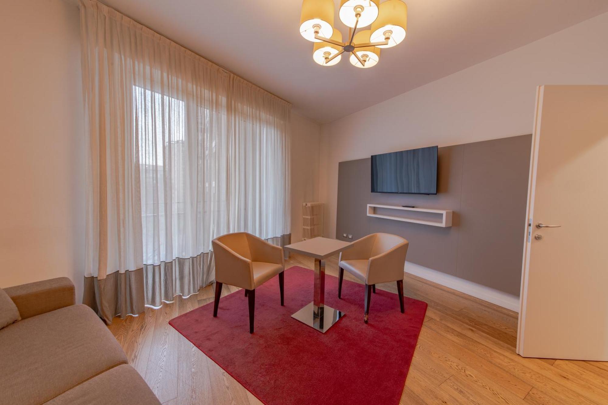 Hotel Mercure Milano Solari Eksteriør bilde