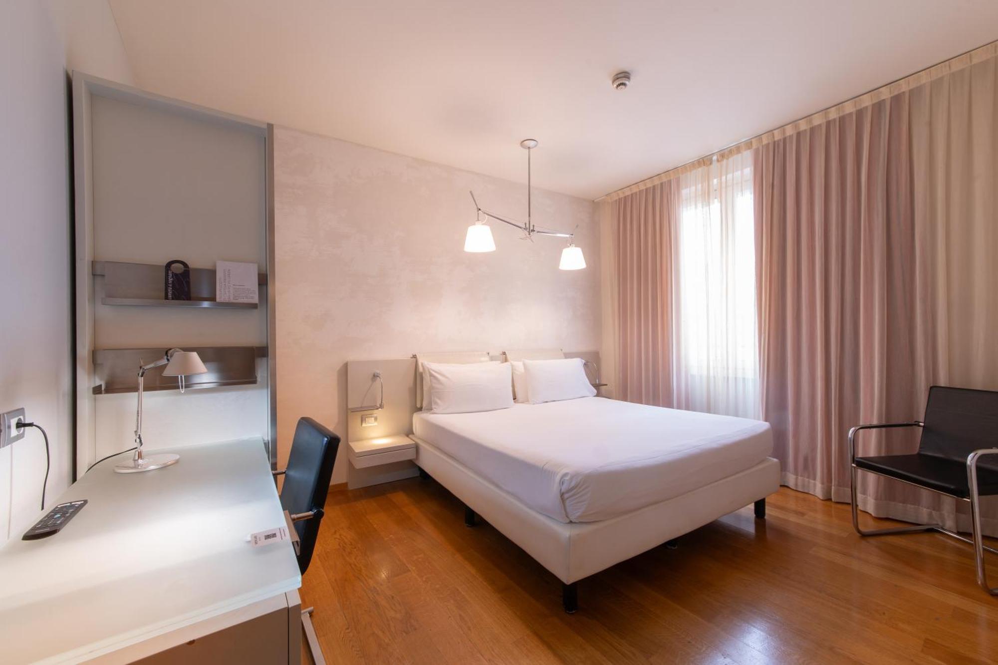 Hotel Mercure Milano Solari Eksteriør bilde